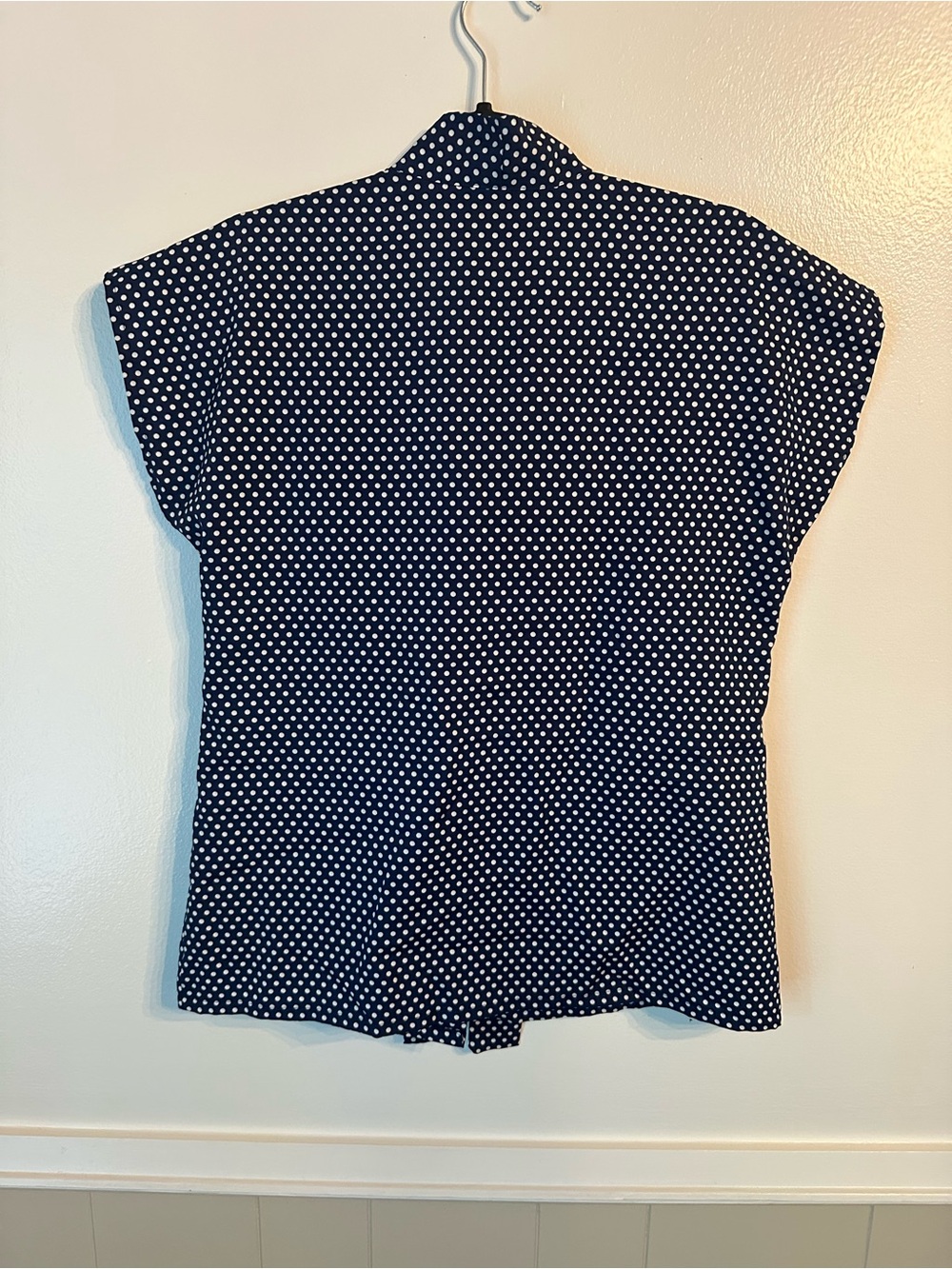 Vintage 70’s JCPenney Fashions Polka Dot Tie-Neck Blouse - Vintage Size 14 - Picture 6 of 8